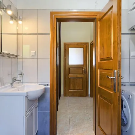 Holiday home Maria Betiga Pula